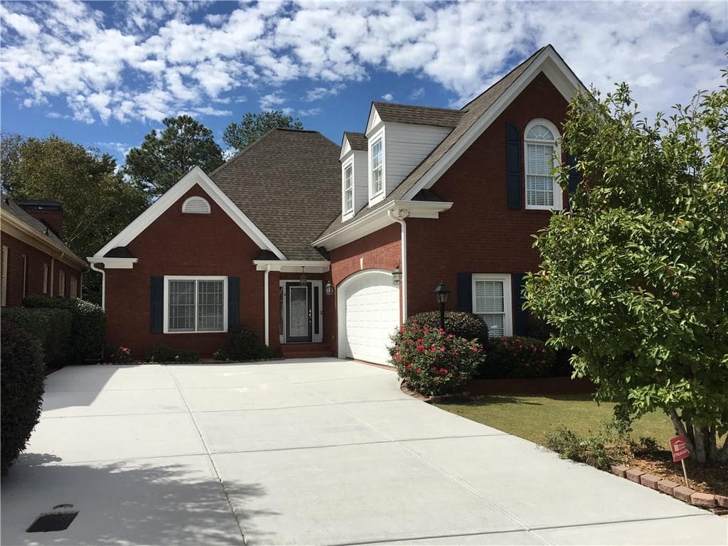 2050 Glenhurst Drive, Snellville, GA 30078 — most recent listing photo