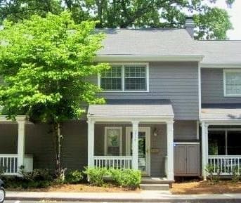 2759 Farmstead Road, Smyrna, GA 30080 — most recent listing photo