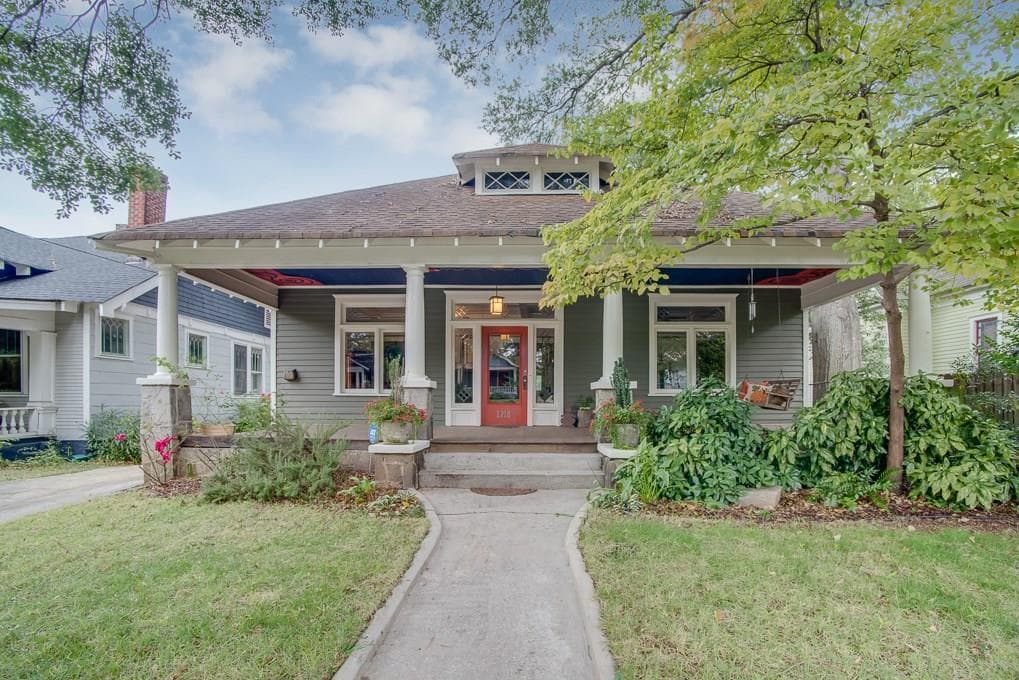 2 bedroom, 2,186 sq ft single family residence sold at 1218 Mclendon Avenue, Atlanta, GA 30307