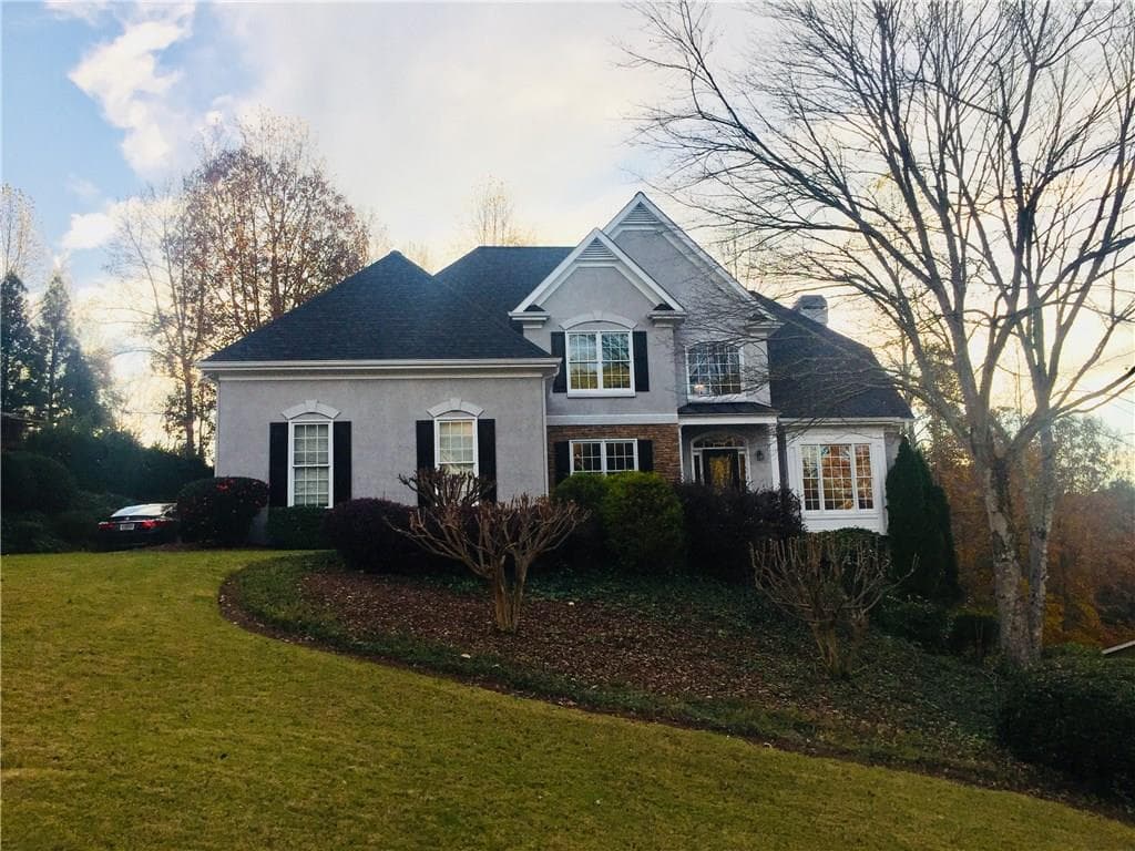 5 bedroom, 4,376 sq ft single family residence sold at 5038 Winding Hills Lane, Woodstock, GA 30189