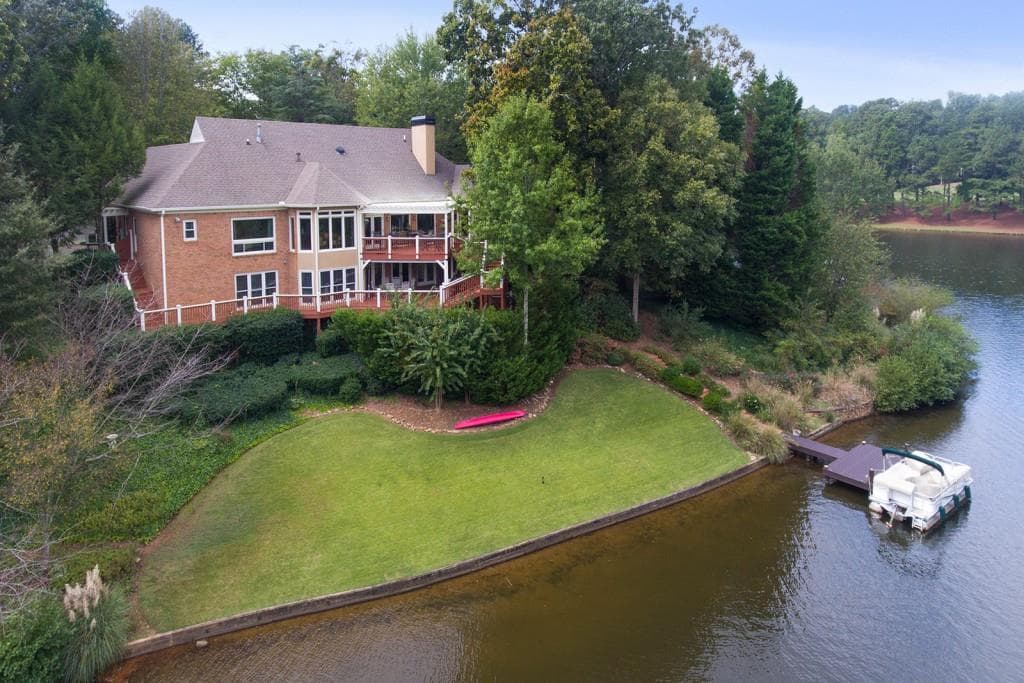 4 bedroom single family residence sold at 3870 Schooner Ridge, Alpharetta, GA 30005