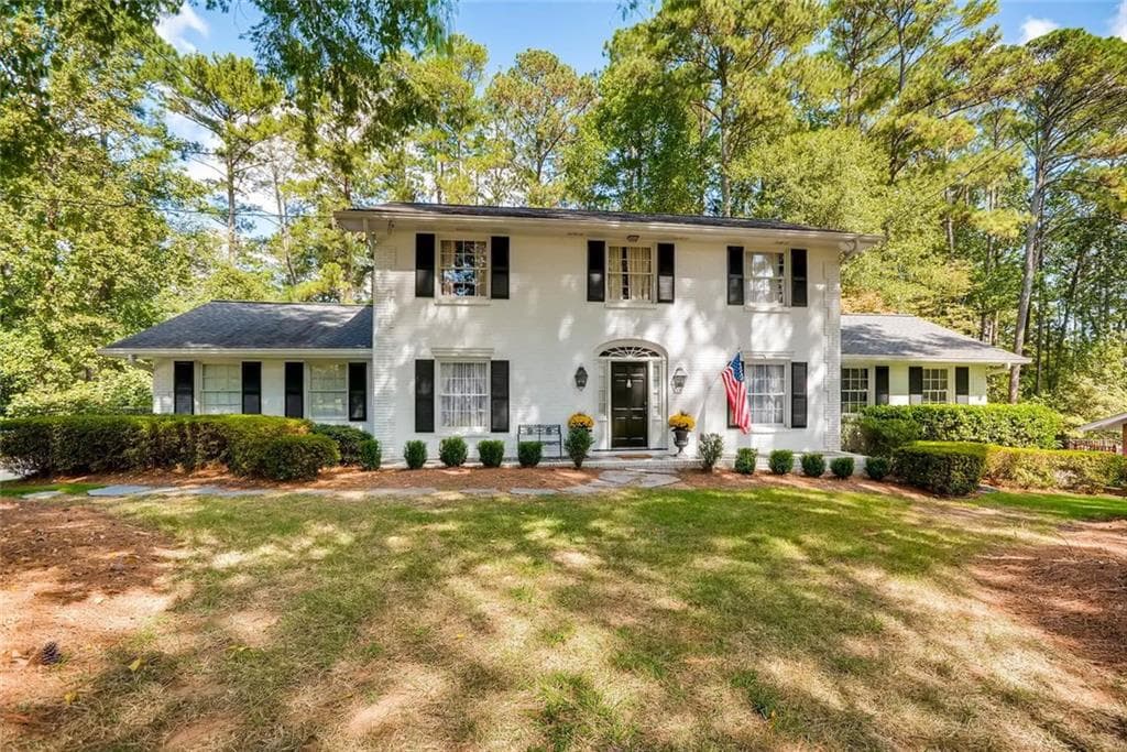 4 bedroom, 3,049 sq ft single family residence sold at 2075 Valiant Drive, Atlanta, GA 30345