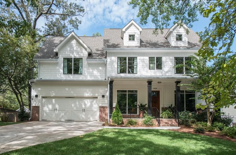 5 bedroom, 4,076 sq ft single family residence sold at 1838 Marlbrook Drive, Atlanta, GA 30307