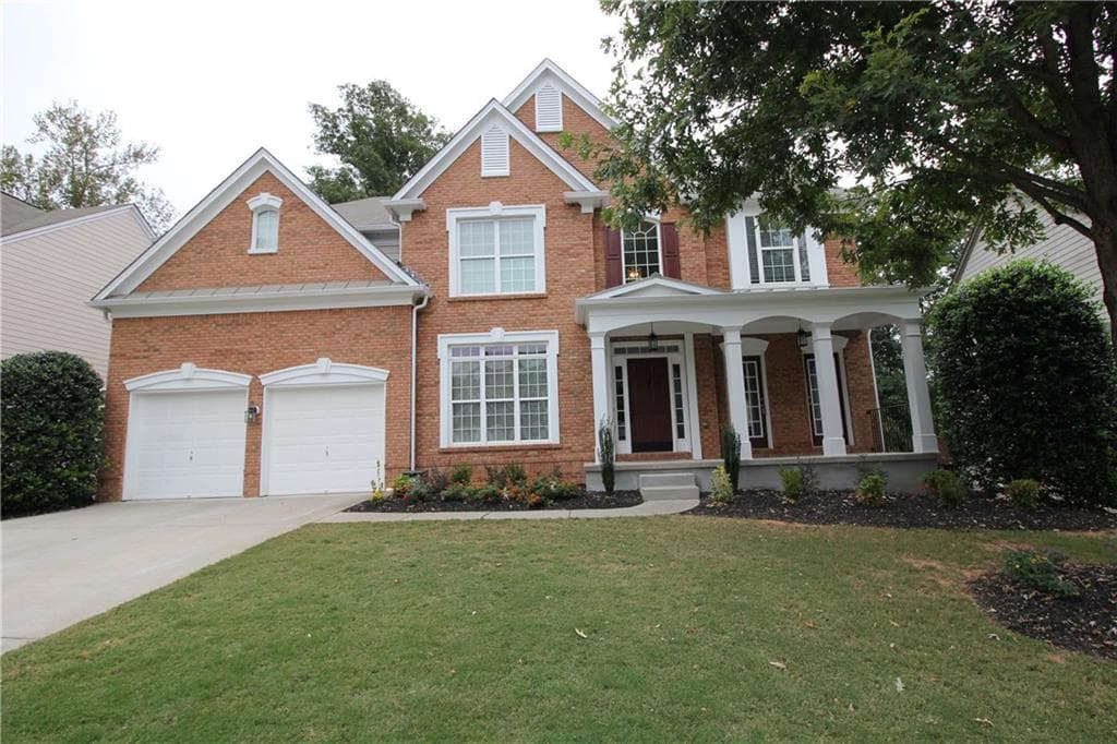 4 bedroom, 3,035 sq ft single family residence sold at 3890 Cabalzar Lane, Cumming, GA 30040
