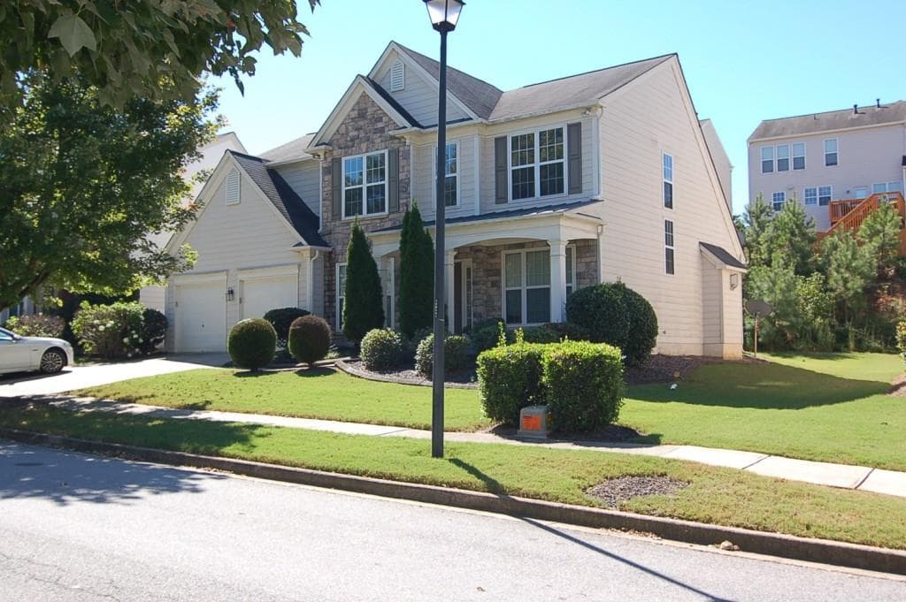 4 bedroom, 2,354 sq ft single family residence sold at 713 Prada Court, Lawrenceville, GA 30043