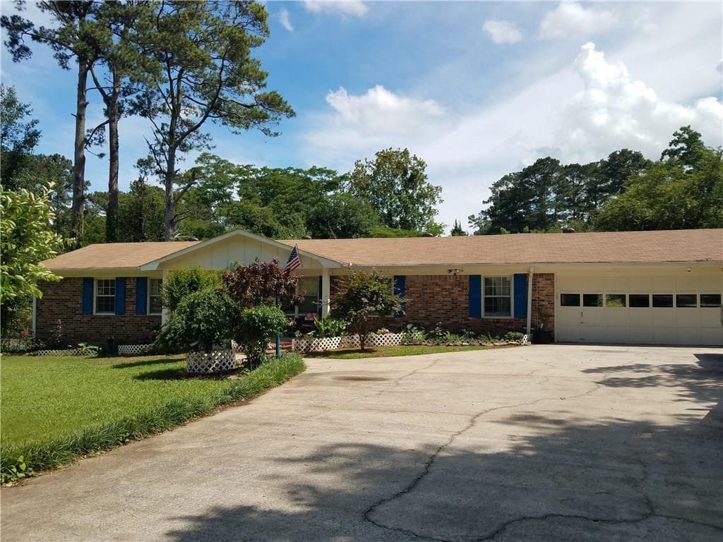 2941 Lake Jodeco Road, Jonesboro, GA 30236 — most recent listing photo