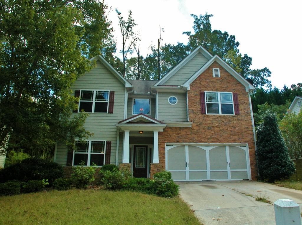 4 bedroom, 2,511 sq ft single family residence sold at 1781 Penny Lane, Lawrenceville, GA 30043