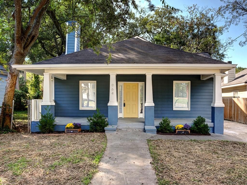 4 bedroom, 2,304 sq ft single family residence sold at 964 Mayson Turner Road, Atlanta, GA 30314