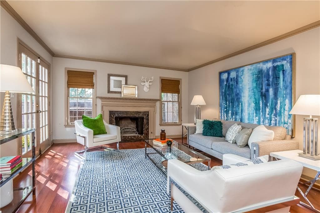 3 bedroom, 2,164 sq ft townhouse sold at 4620 Wieuca Road 30, Atlanta, GA 30342