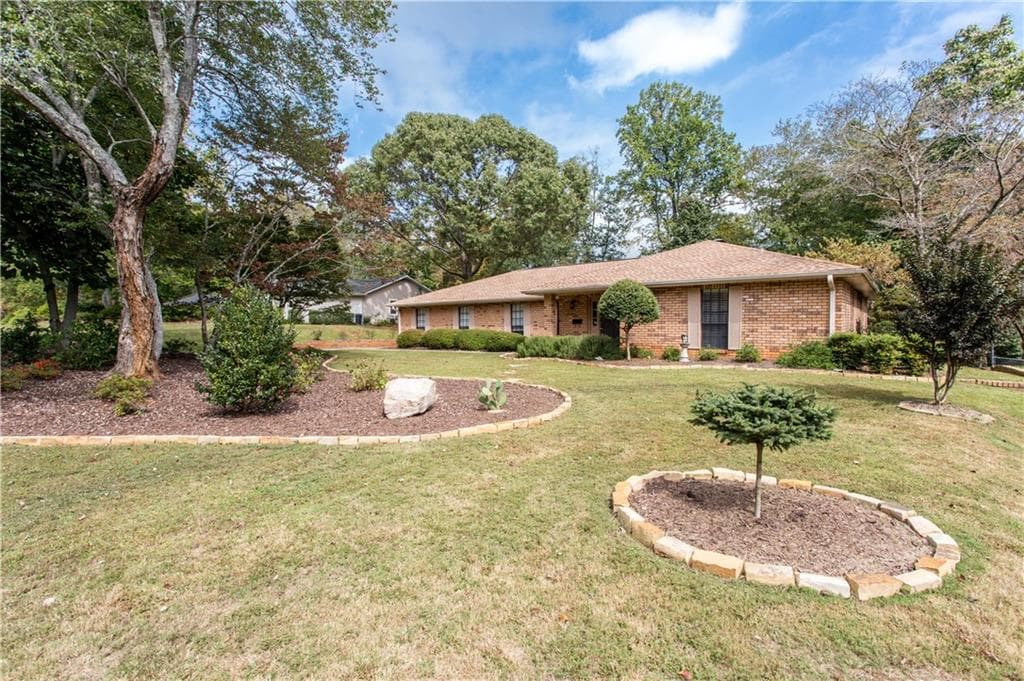 1413 Dallas Circle, Marietta, GA 30064 — most recent listing photo