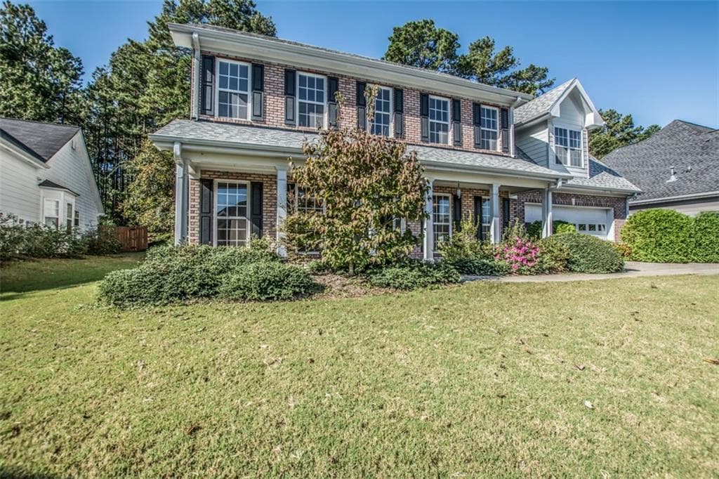 4 bedroom, 2,751 sq ft single family residence sold at 499 Blue Creek Lane, Loganville, GA 30052