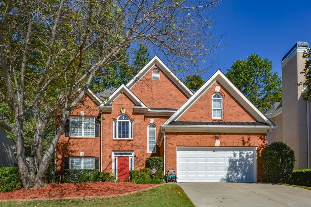4 bedroom, 2,622 sq ft single family residence sold at 2859 Calhoun Place, Suwanee, GA 30024