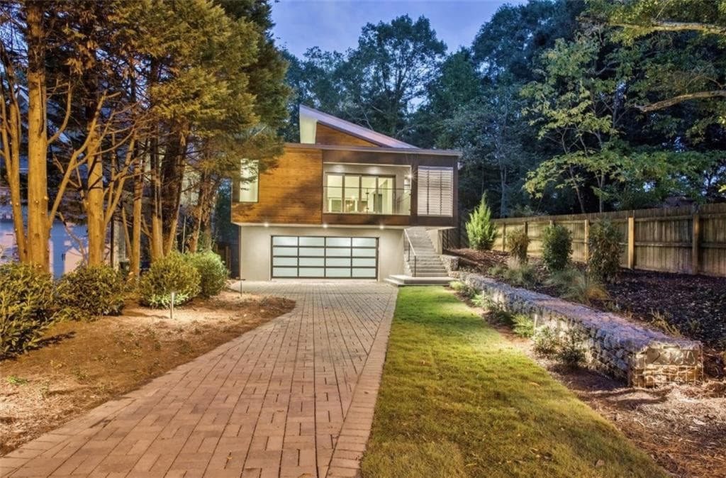 2385 Coosawattee Drive, Brookhaven, GA 30319 — most recent listing photo