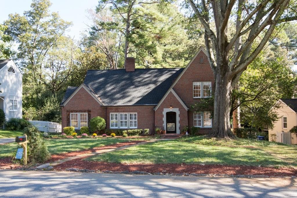 4 bedroom, 2,820 sq ft single family residence sold at 3607 Cantrell Road, Atlanta, GA 30319