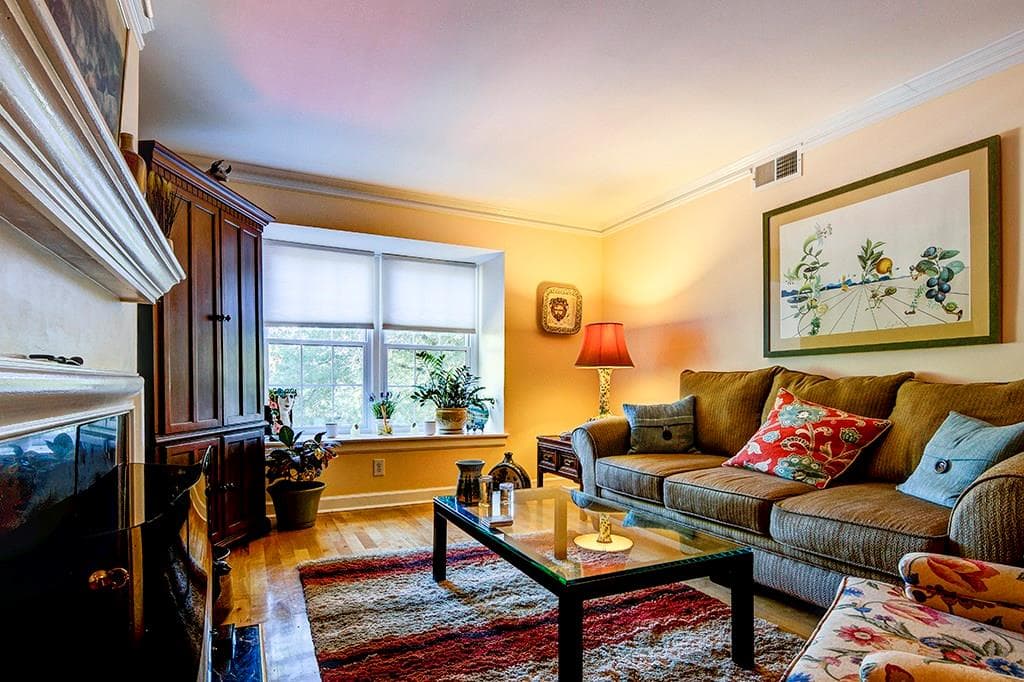 2 bedroom, 1,200 sq ft condominium sold at 49 Cantey Place -, Atlanta, GA 30327