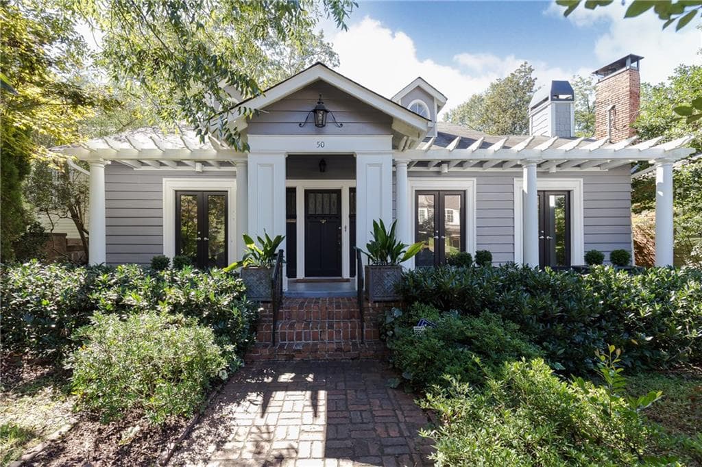 3 bedroom, 2,377 sq ft single family residence sold at 50 Avery Drive, Atlanta, GA 30309