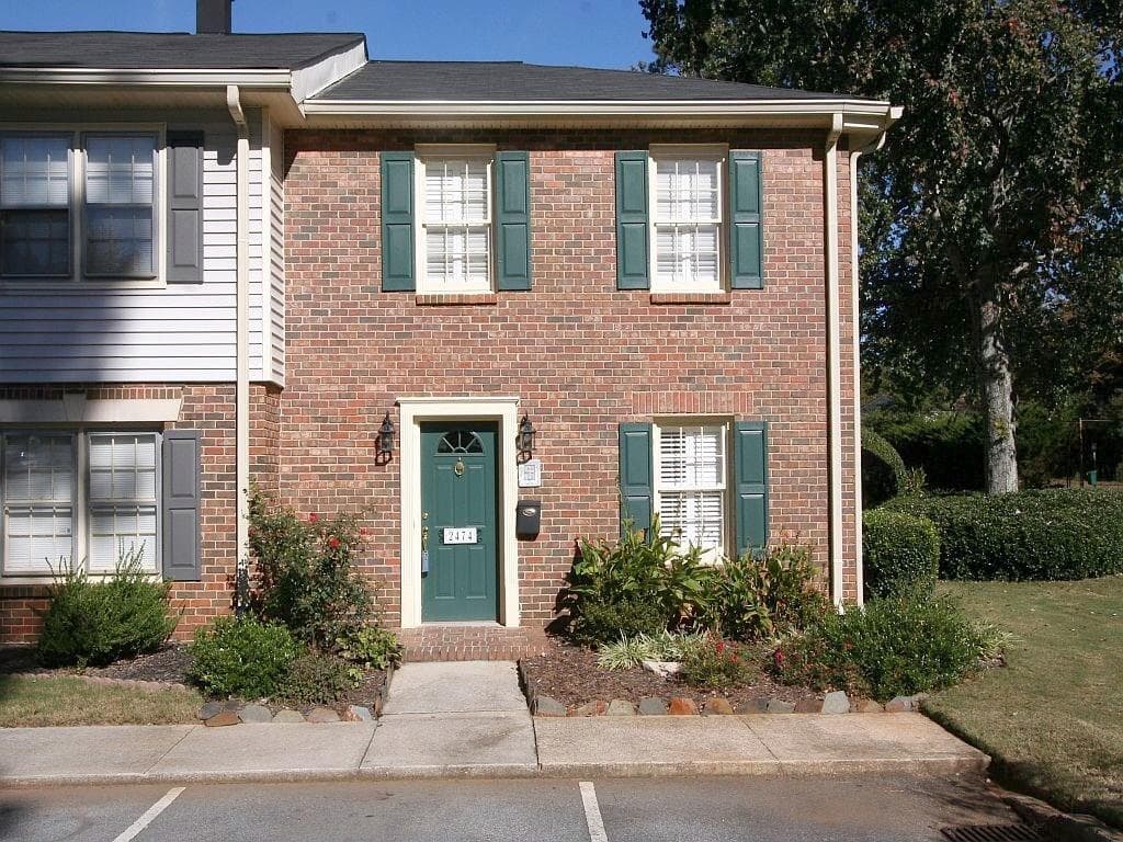 2 bedroom, 1,344 sq ft townhouse sold at 2474 Lehaven Drive 2474, Tucker, GA 30084