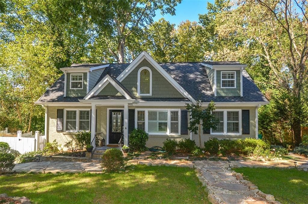 3 bedroom, 2,021 sq ft single family residence sold at 1716 Bridgeport Drive, Atlanta, GA 30329