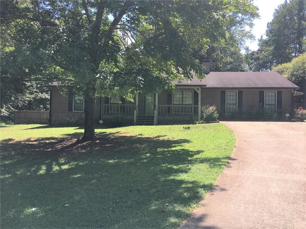 130 Oakridge Drive, Ellenwood, GA 30294 — most recent listing photo