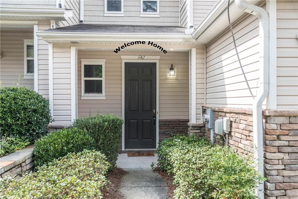 2 bedroom, 1,397 sq ft townhouse sold at 542 Rendezvous Road, Acworth, GA 30102