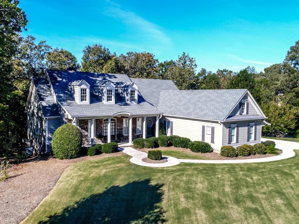 4 bedroom, 3,001 sq ft single family residence sold at 338 N Brooke Drive, Canton, GA 30115
