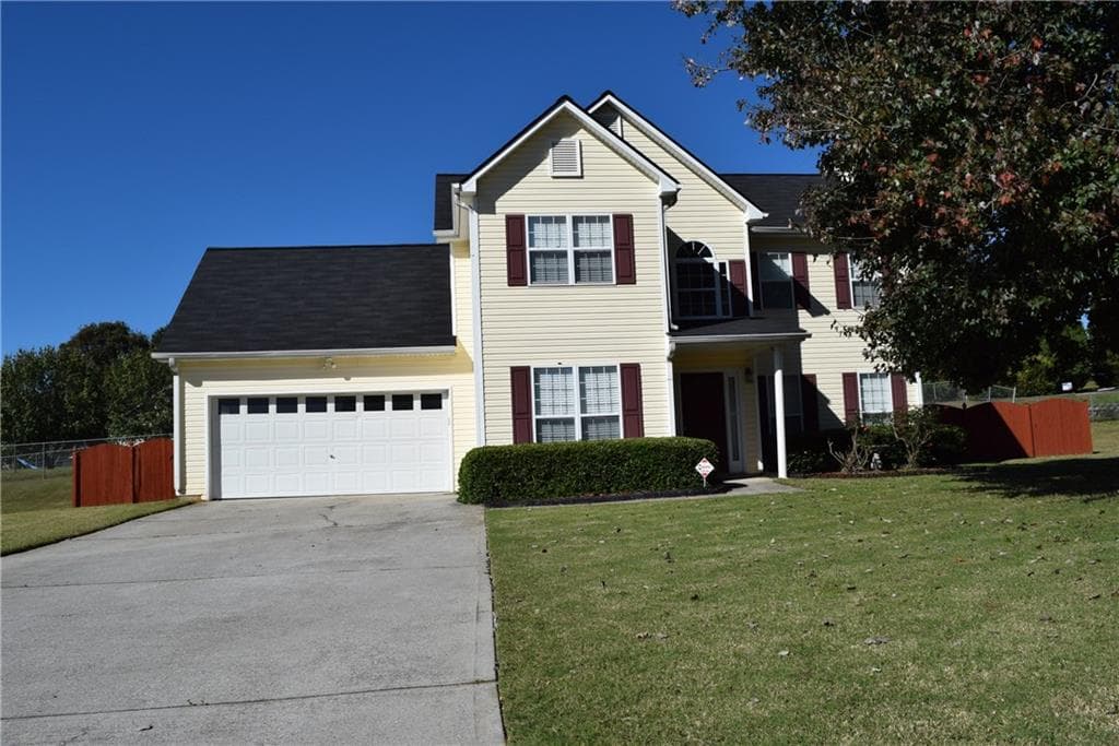 3 bedroom, 1,712 sq ft single family residence sold at 16 Stone Creek Drive, Dallas, GA 30157
