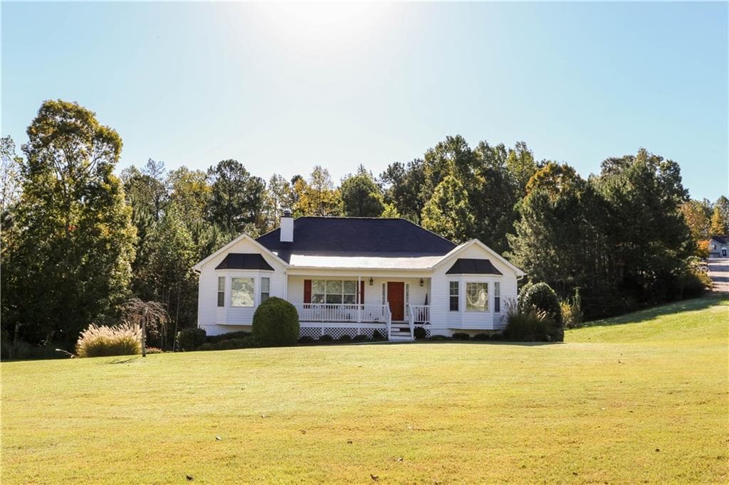4 bedroom, 1,839 sq ft single family residence sold at 72 Oak Crest Court, Dallas, GA 30132