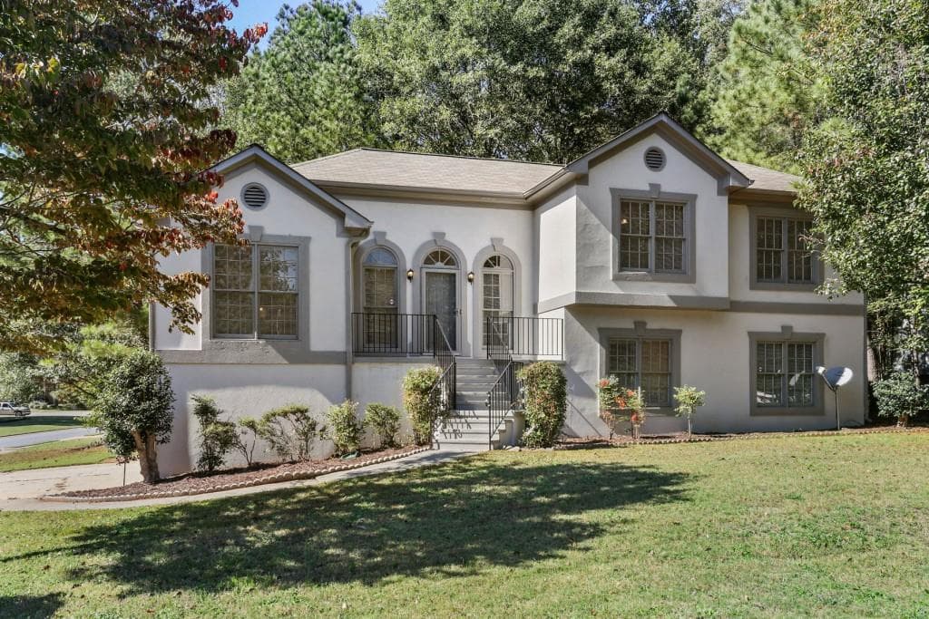 4600 Gann Crossing, Smyrna, GA 30082 — most recent listing photo