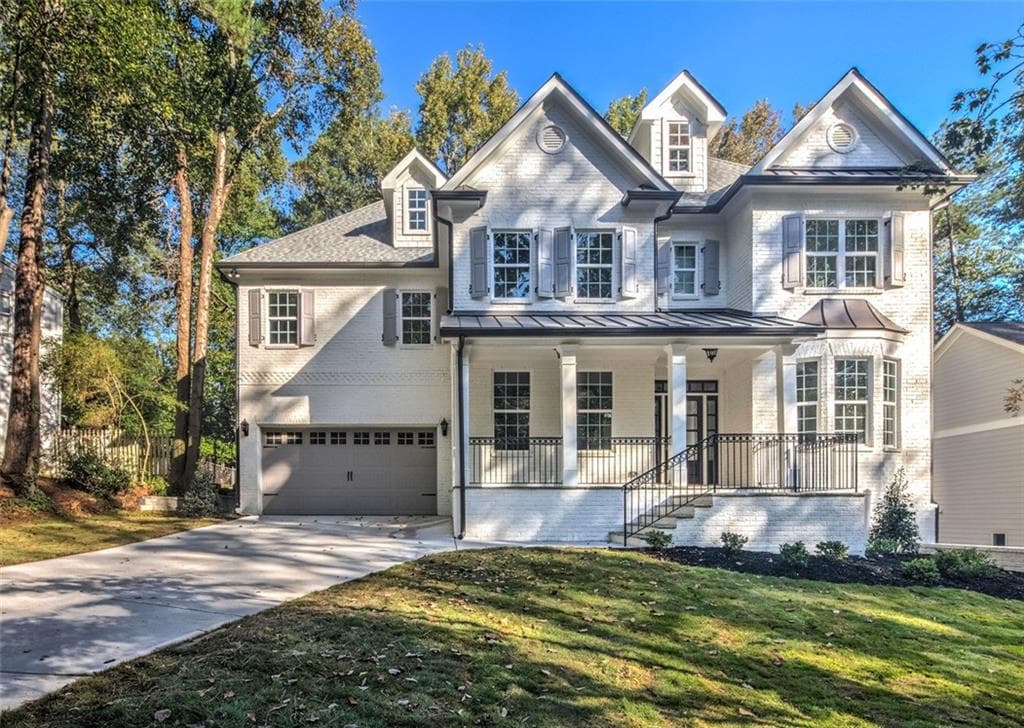 6 bedroom, 3,658 sq ft single family residence sold at 1779 Hickory Road, Atlanta, GA 30341