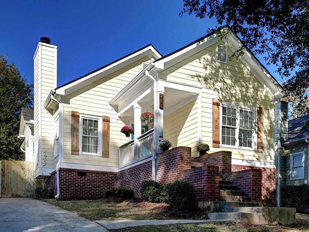 3 bedroom, 1,177 sq ft single family residence sold at 331 Inman Street, Atlanta, GA 30310