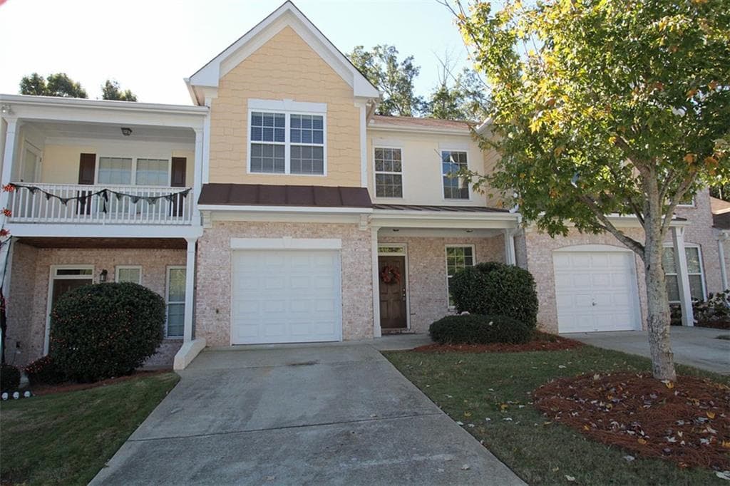 3 bedroom, 2,080 sq ft townhouse sold at 479 Grayson Way, Alpharetta, GA 30004