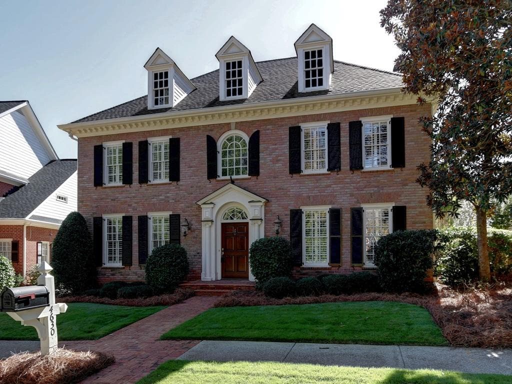 4 bedroom, 4,468 sq ft single family residence sold at 4630 Wynmeade Park, Marietta, GA 30067