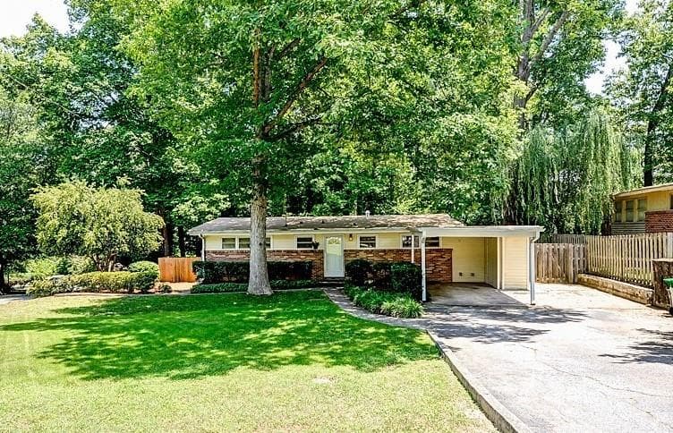 3 bedroom, 1,248 sq ft single family residence sold at 2327 Drew Valley Road, Brookhaven, GA 30319