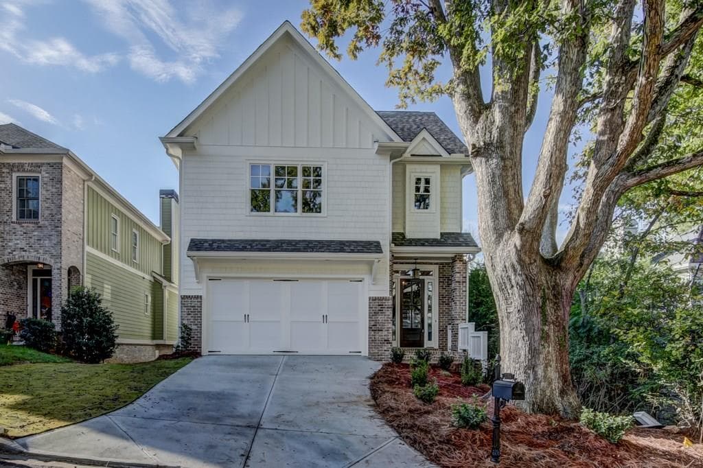4 bedroom, 3,080 sq ft single family residence sold at 3264 Mae Avenue, Brookhaven, GA 30319
