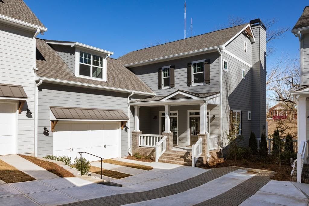 4 bedroom, 2,953 sq ft townhouse sold at 111B Hutchinson Street, Atlanta, GA 30307