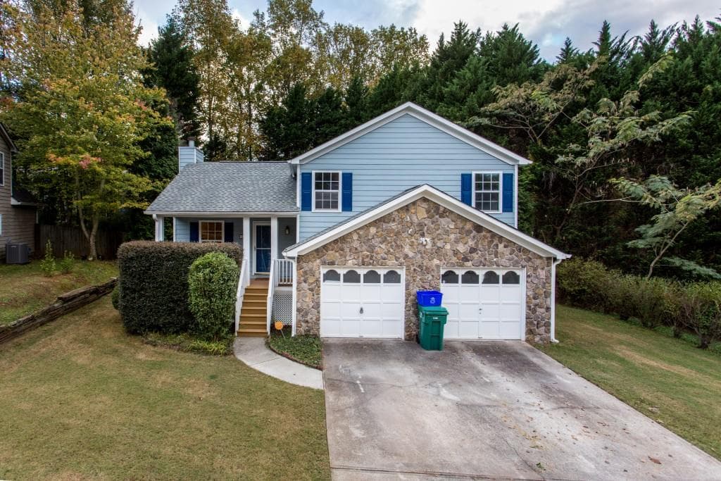 3 bedroom, 1,392 sq ft single family residence sold at 440 Auldon Court, Smyrna, GA 30082