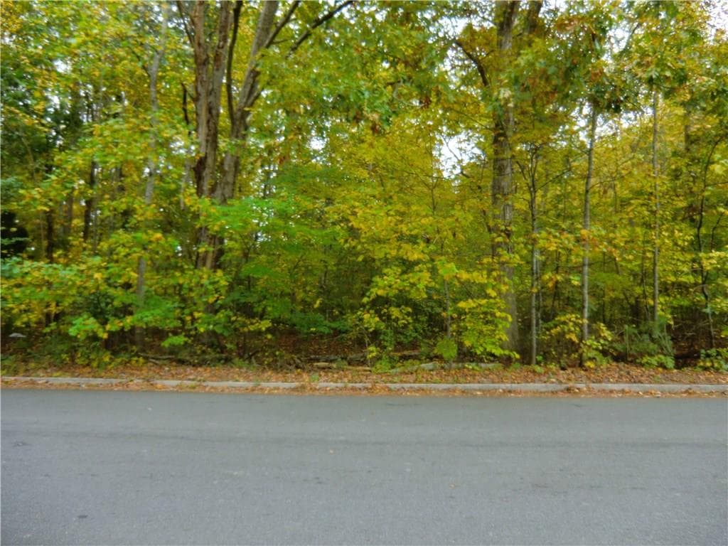 single family residence sold at 38 Old Mountain Road, Powder Springs, GA 30127
