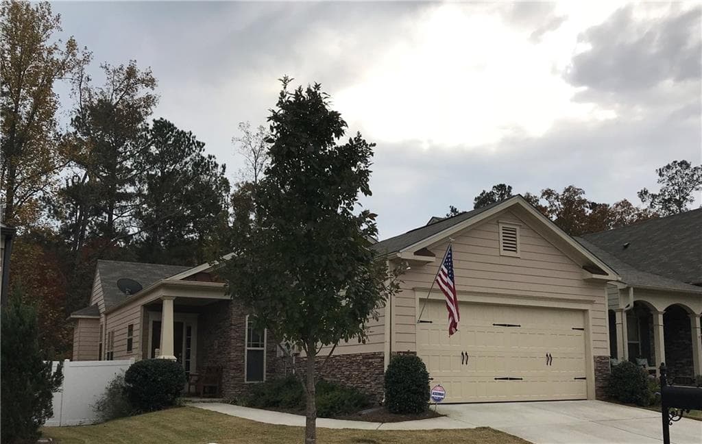 3 bedroom, 1,676 sq ft single family residence sold at 6030 Redstone Way, Cumming, GA 30040
