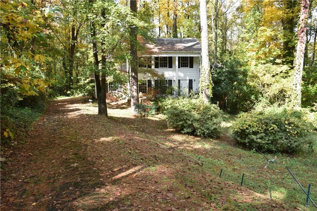 4 bedroom, 2,218 sq ft single family residence sold at 5664 Colton Drive, Atlanta, GA 30342