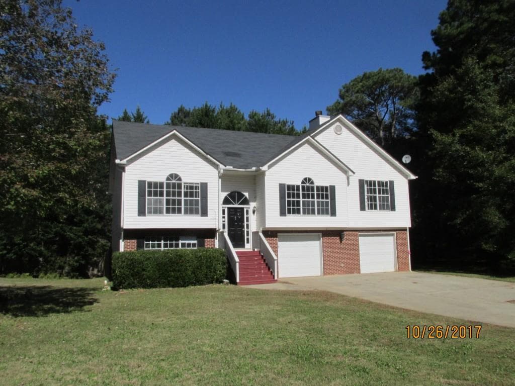 3045 Amber Court, Monroe, GA 30655 — most recent listing photo
