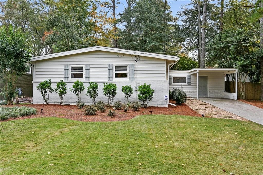 3 bedroom single family residence sold at 2357 Nesbitt Drive, Brookhaven, GA 30319