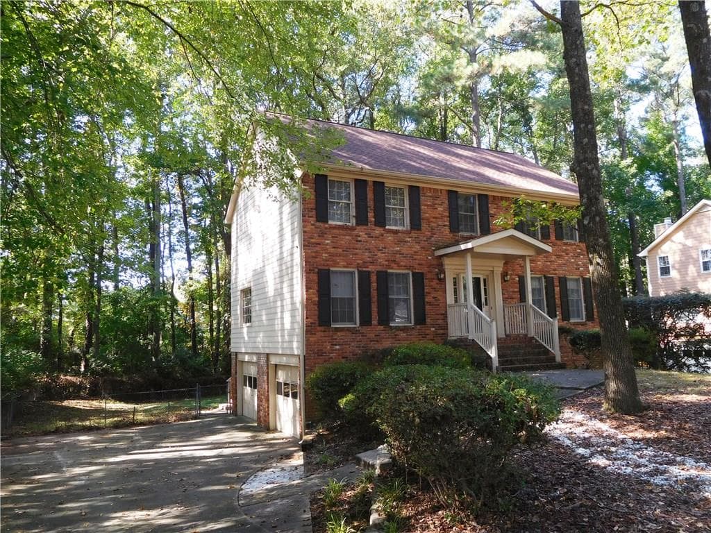 613 Parkcrest Place, Marietta, GA 30068 — most recent listing photo