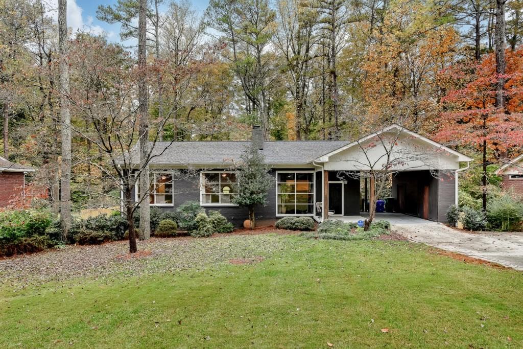 4 bedroom, 1,479 sq ft single family residence sold at 1480 Fama Drive, Atlanta, GA 30329