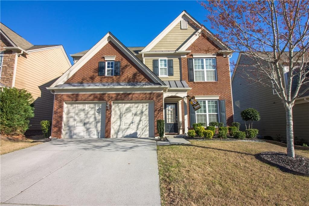 3 bedroom, 1,992 sq ft single family residence sold at 807 Greenwood Crossing, Canton, GA 30115