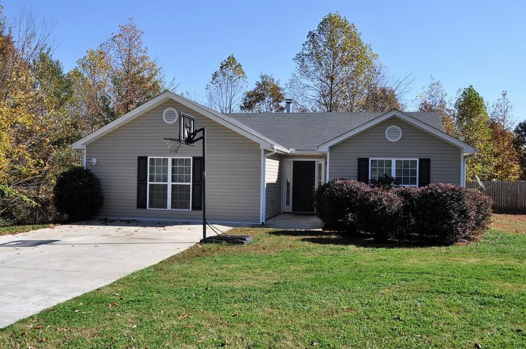 179 Wood Springs Lane, Mount Airy, GA 30563 — most recent listing photo