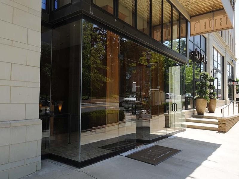 3 bedroom, 3,167 sq ft condominium sold at 2233 Peachtree Road 901, Atlanta, GA 30309