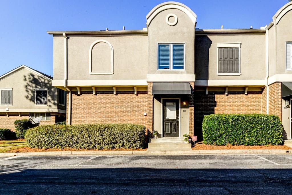 3 bedroom, 1,500 sq ft condominium sold at 3301 Henderson Mill Road Y1, Atlanta, GA 30341