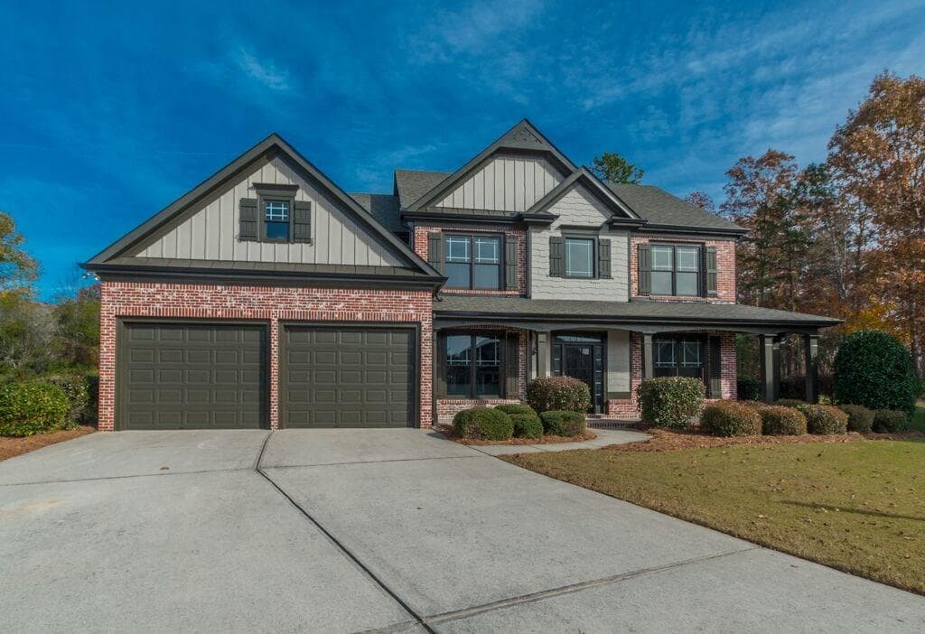 7831 Dragon Fly Court, Flowery Branch, GA 30542 — most recent listing photo