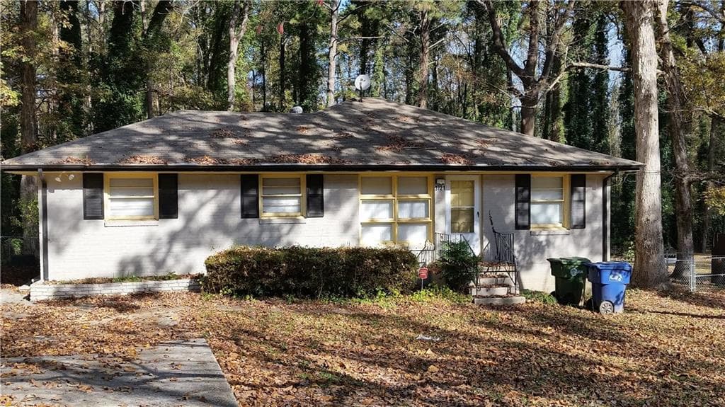 3721 Hill Acres Road, Atlanta, GA 30331 — most recent listing photo