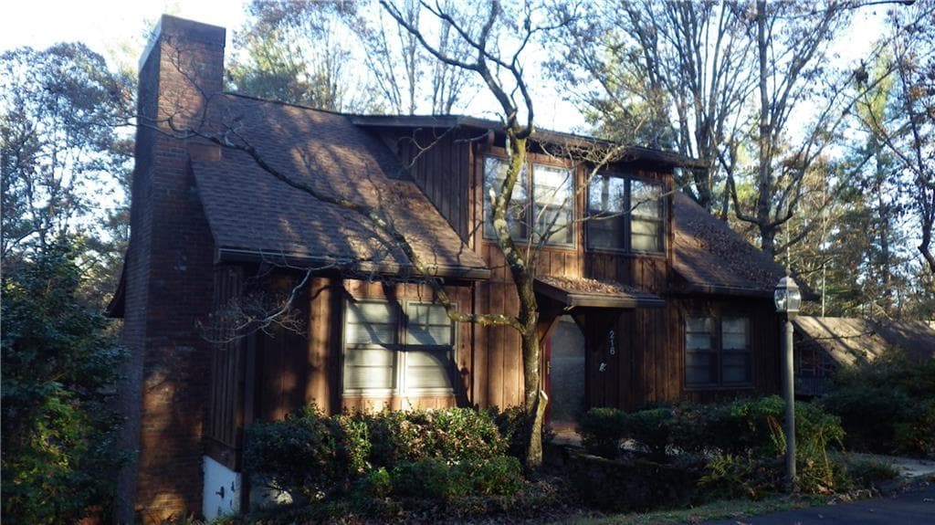 2 bedroom single family residence sold at 216 Waterfall Drive, Cleveland, GA 30528